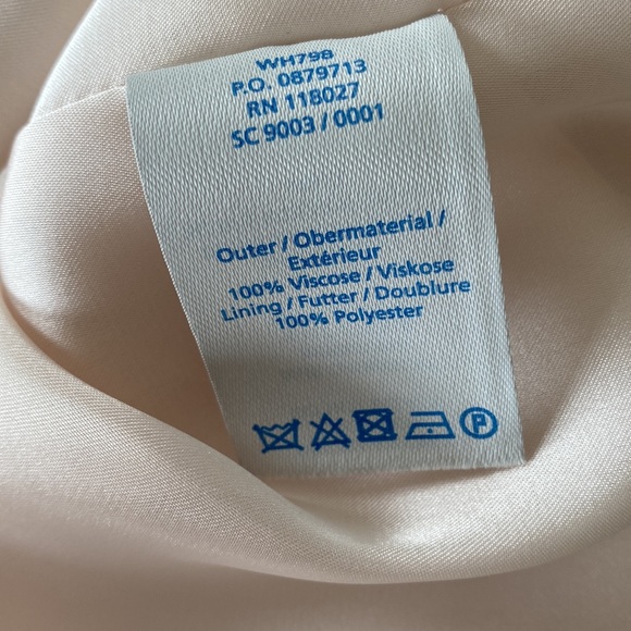 Boden Spring Floral Lilac Dress - Picture 11 of 13